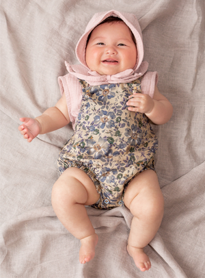 Open image in slideshow, Cotton Romper &amp; Bonnet Set
