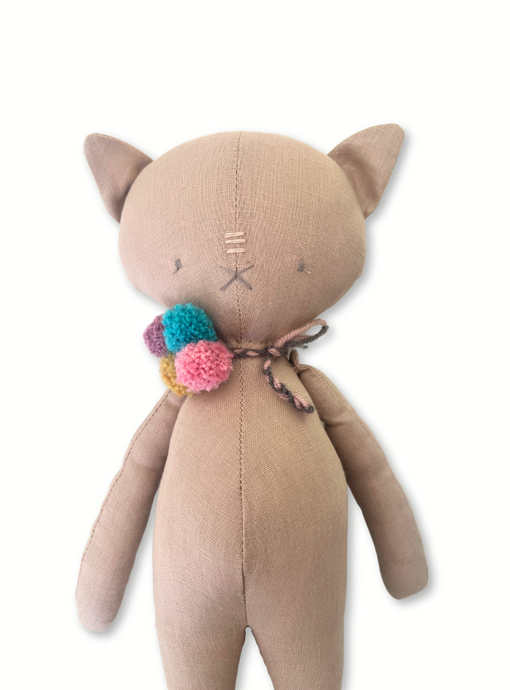 Petit Chat Lovey